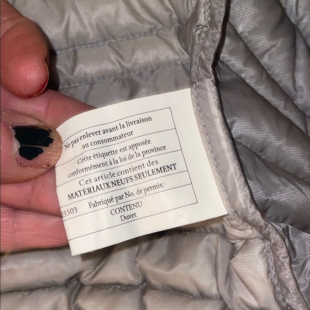 Patagonia Lightweight Quilted Vest - Picture 6 of 8